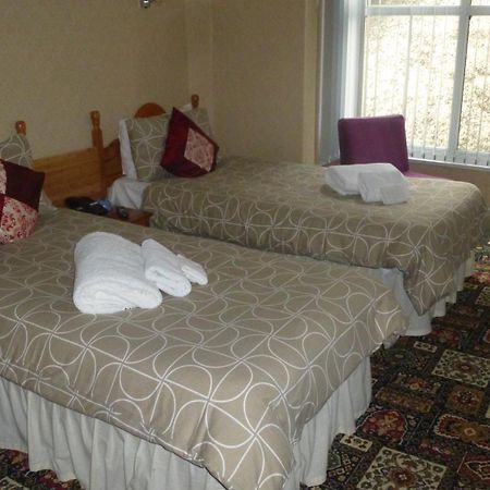 Whitehall Guest House Colwyn Bay Oda fotoğraf