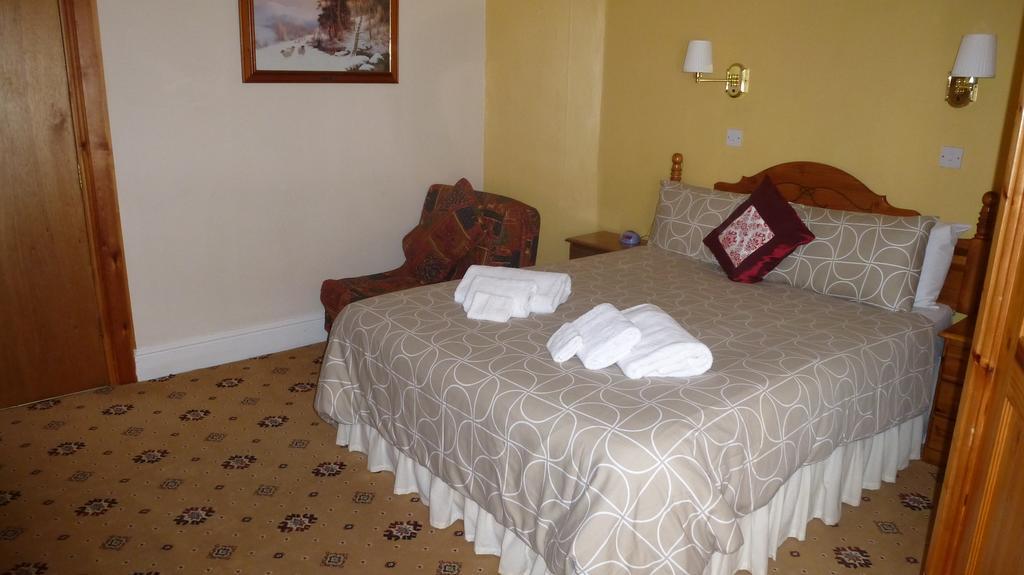 Whitehall Guest House Colwyn Bay Dış mekan fotoğraf