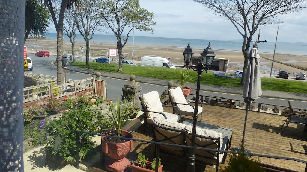 Whitehall Guest House Colwyn Bay Dış mekan fotoğraf