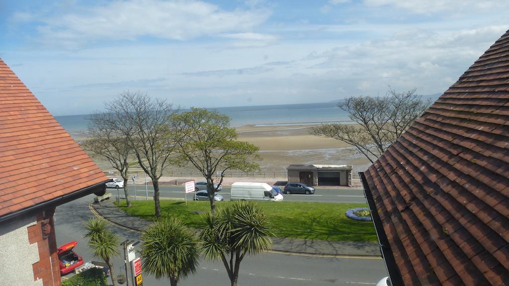 Whitehall Guest House Colwyn Bay Oda fotoğraf